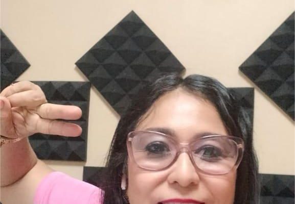 Bienvenidos al Encuentro con la Noticia, hoy viernes 8 de Agosto de 2025