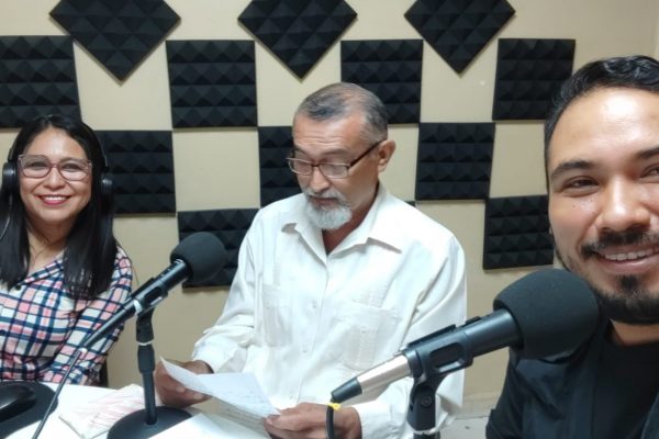Bienvenidos al Encuentro con la Noticia, hoy miércoles 13 de Agosto de 2025 ..